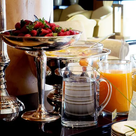 莫利塞罗酒店 阿威罗