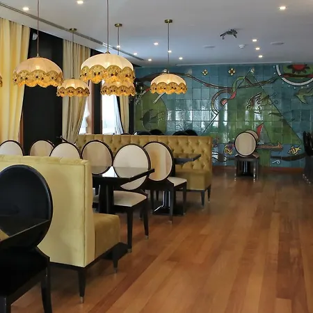 莫利塞罗酒店 4* 阿威罗